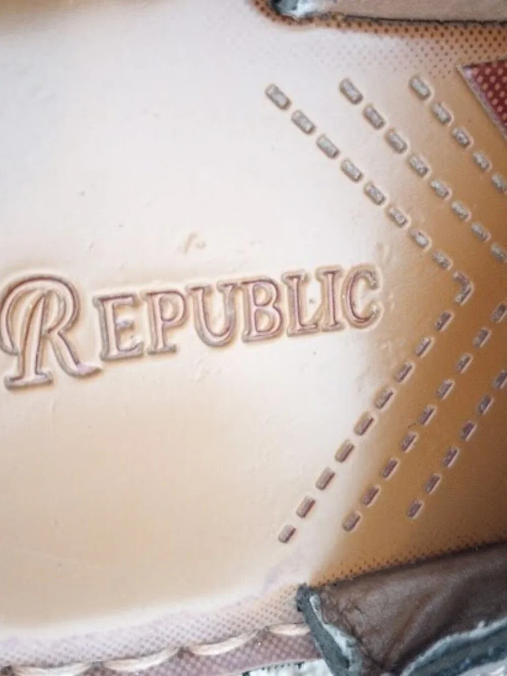 J.Repblic men`s sandals an ohen toe size 11